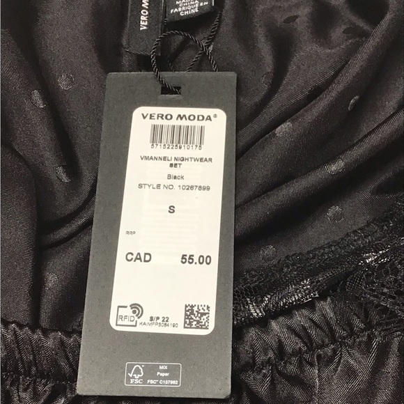 Nightwear Panty Black with Lace
Size S NWT - Picture 5 of 9